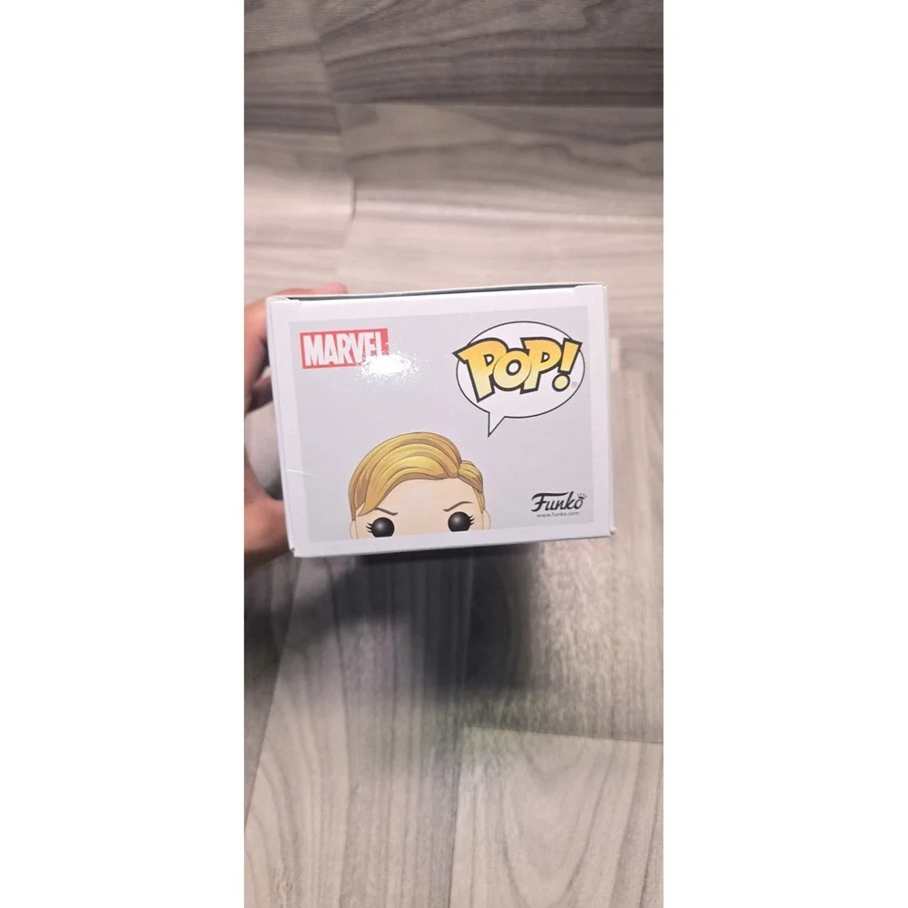 Funko Pop Avengers Captain Marvel Endgame 576 Bobble-Head Vinyl Figurine New